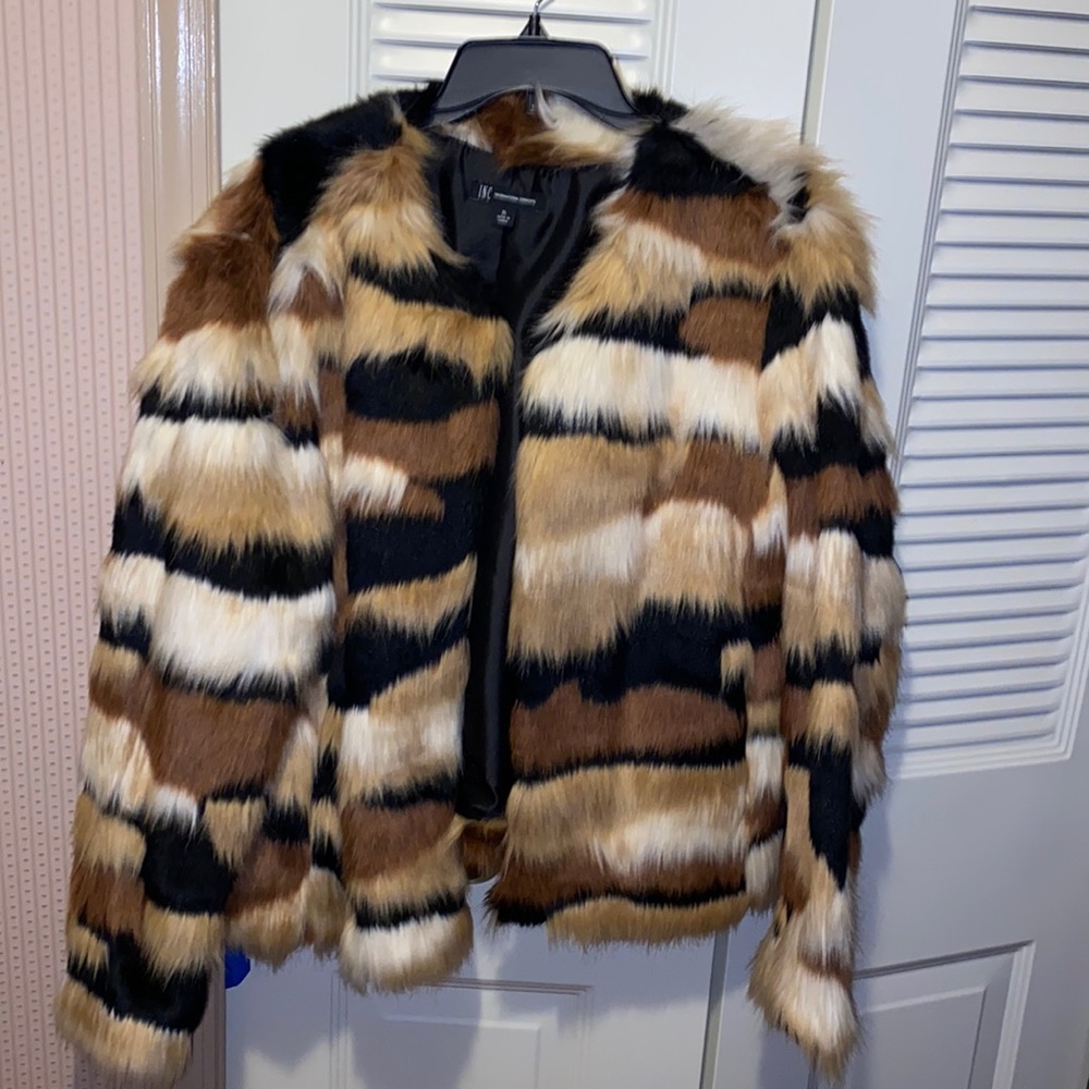 FAUX FUR JACKET